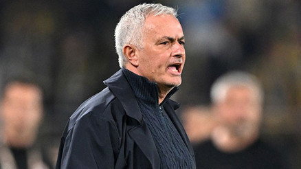 Mourinhoya 5-10 maç ceza istendi