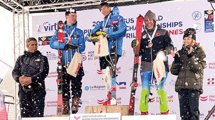 Fransa’dan çifte madalyayla döndüler: Alp Slalom’un şampiyon kardeşleri