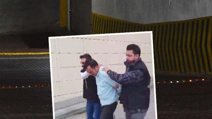 Site görevlisi, apartman sakinini öldürmüştü İfadesi ortaya çıktı: Cinayeti telefondaki sözlerinden dolayı işlemiş Site görevlisi, apartman sakinini öldürmüştü İfadesi ortaya çıktı: Cinayeti telefondaki sözlerinden dolayı işlemiş