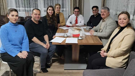 ‘Ana dil dersleri çok önemli’ ‘Ana dil dersleri çok önemli’