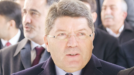 Tunç’tan Özel’e: Haddi değil