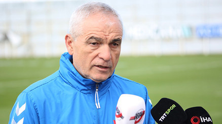 Rıza Çalımbaydan Fenerbahçe maçı değerlendirmesi: Ne olursa olsun bizim acilen puan almamız gerekiyor