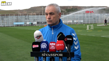 Rıza Çalımbaydan Fenerbahçe maçı değerlendirmesi: Ne olursa olsun bizim acilen puan almamız gerekiyor