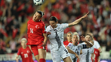 Milli Kadın Futbol Takımı, Slovenya karşısında mağlup