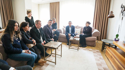 Özel’den Mattia ziyareti