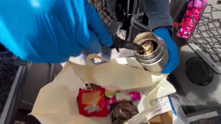 Otobüsteki yolcunun termosundan yarım kilo bonzai ham maddesi çıktı