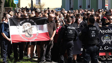 Almanya’da genç Neonazi alarmı