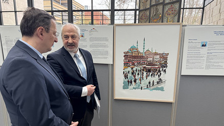 Büyükelçilik’te ilişki kahramanları sergisi