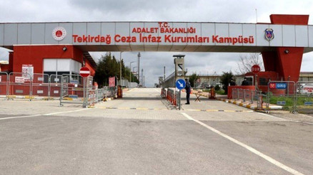 İBB soruşturmasında tutuklananlar farklı cezaevlerine nakledildi