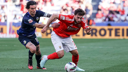 Orkun Kökçünün yıldızlaştığı maçta Benfica liderliği Sportinge devretti Kerem Aktürkoğlu...