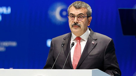 Proje okullarında öğretmen atama tartışması... Bakan Tekin: 38 bin öğretmenin görev süresi doldu