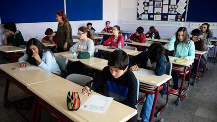 ‘TEDMEM Raporu: 10 öğrenciden 8’inin hedefi daha iyi bir lise