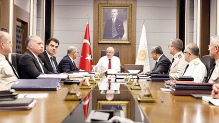Bakan Güler: Silah bırakmayan her yapı hedefimizdir