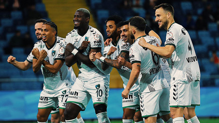 Kocaelispor, 16 yıl sonra Süper Lige dönmeye çok yakın