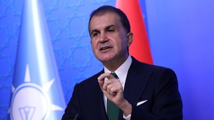 Son dakika... Ömer Çelikten Özgür Özele: Bu muhalefet değil marjinal bir siyaset