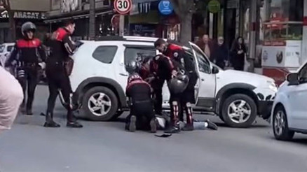 Polisin Dur ihtarına uymadı: Esenyurttan Avcılara kadar kaçtı Polisin Dur ihtarına uymadı: Esenyurttan Avcılara kadar kaçtı