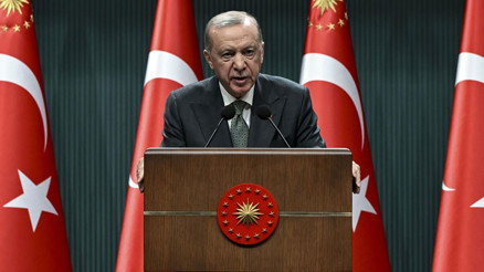 Son dakika haberi... Cumhurbaşkanı Erdoğan: 25 bin öğretmen ataması sürecini başlattık