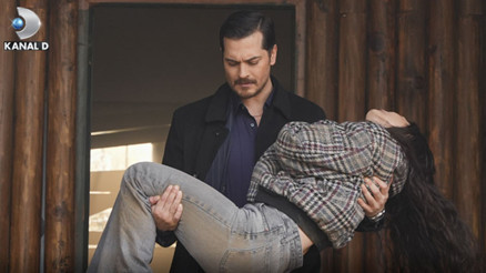 Senin gibi bir kadını tek bırakmam Nisan, Eşrefin kollarında