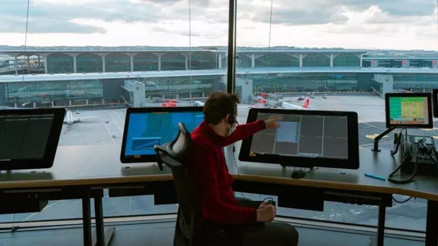 Bakan Uraloğlu: İstanbul Havalimanı, Avrupa’da üçlü pist operasyonunu başlatan ilk meydan olacak