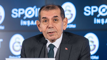 Galatasaray Başkanı Dursun Özbekten Fenerbahçeye: Ahlaki açıdan sorunlu hareketlerden vazgeçin