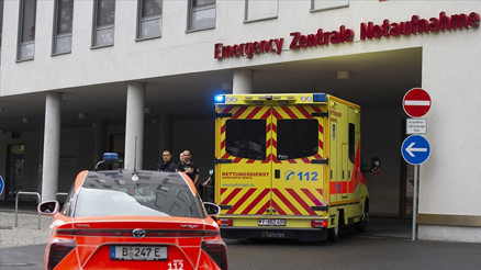 Almanyada bir doktor en az 15 hastayı öldürmekle suçlandı Almanyada bir doktor en az 15 hastayı öldürmekle suçlandı