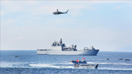 Yunanistan yine Sevilla kafasında... Atina’dan Ege’de harita tahriki