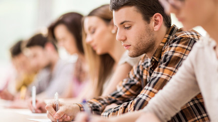 Hukuk Mesleklerine Giriş Sınavı pazar günü yapılacak