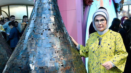 Cemre Çarşısı programı Emine Erdoğan’ın katılımıyla gerçekleşti