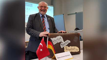 Abdurrahman Gümrükçü, Alman gazetesine tam sayfa haber oldu