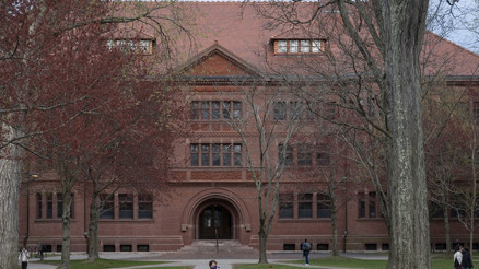 Harvard ve Trump arasındaki kavga büyüyor: Dava açıldı