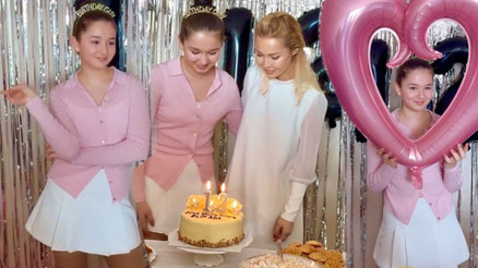 Elif Adaya sürpriz parti... Kimse ışığını söndürmesin