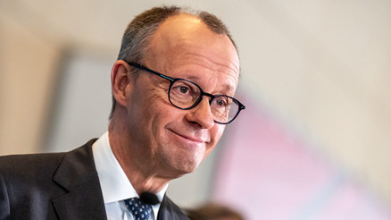 Daha başbakan olmadan kan kaybediyor