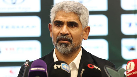 İsmet Taşdemir, üst üste Süper Lig sevinci yaşayan 8. teknik direktör oldu İsmet Taşdemir, üst üste Süper Lig sevinci yaşayan 8. teknik direktör oldu