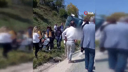 Yalova yolunda yolcu otobüsü devrildi: Kaza anı görüntüsü ortaya çıktı