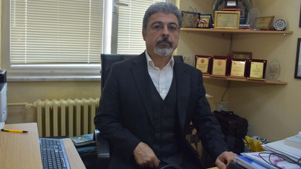 İstanbulda 6.2 büyüklüğündeki deprem... Prof. Dr. Sözbilir: Fayın tümü değil bir kısmı kırıldı, ucuz kurtulduk