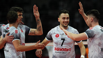 Ziraat Bankkart, play-off final serisi ilk maçında Galatasarayı mağlup etti