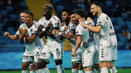 Kocaelispor, 59. yaşını Süper Lige yükselmenin mutluluğuyla kutluyor