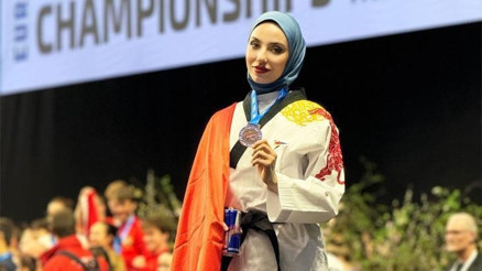 Red Bull Sporcusu Kübra Dağlı’dan Avrupa’da bronz madalya