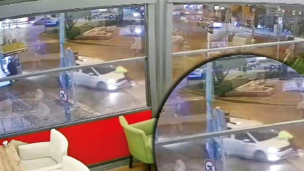 Alkollü sürücü polisi kaputta sürükledi