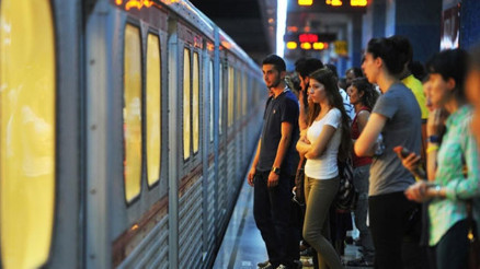 1 MAYIS TOPLU TAŞIMA ÜCRETSİZ Mİ 2025 | 1 Mayısta İETT otobüsleri, metrobüs, metro, tramvay, vapur, Marmaray bedava mı, ücretsiz mi olacak Resmi Gazetede yayımlandı