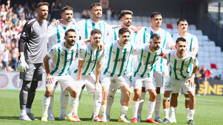 Normal sezonu tamamlanan 3. Ligin en başarılısı Bursaspor, en golcüsü Sebat Gençlikspor