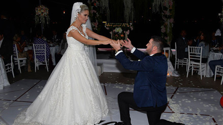 Nihat Kahvecinin eşinden itiraf: Asla futbolcuyla evlenmem diyordum