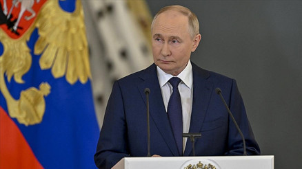 Putin tarih verdi: Ukraynada ateşkesi duyurdu