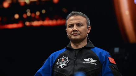 Alper Gezeravcı: Uzay limanı projesi üzerinde çalışıyoruz