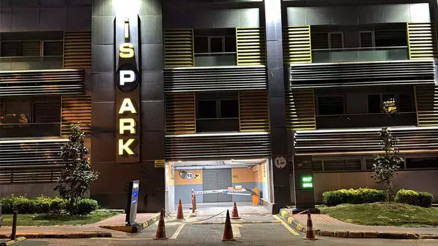 İSPARKa ait 36 otopark İBB tarafından kapatıldı