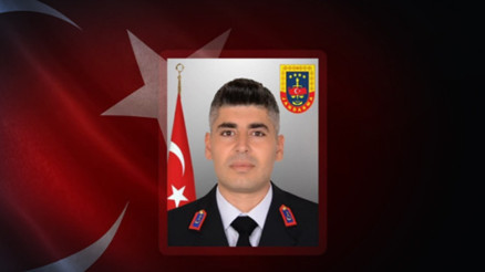 Astsubay, halı saha maçında rahatsızlanarak hayatını kaybetti