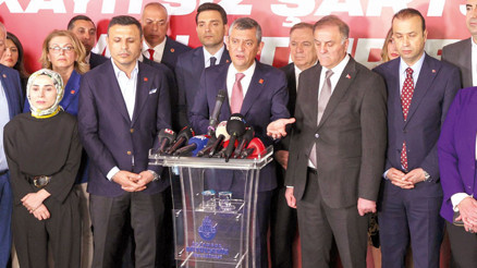 CHP Lideri Özgür Özel: ‘Jammer’lar bizden önce İBB’deydi CHP Lideri Özgür Özel: ‘Jammer’lar bizden önce İBB’deydi