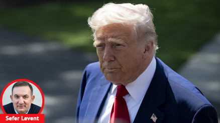 Trump saçını nasıl tarayacak