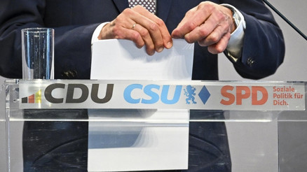 Almanyada SPD koalisyon anlaşmasını onayladı
