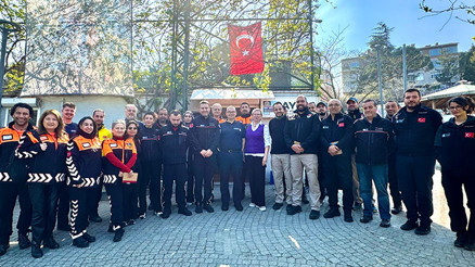 Depreme hazırlık için gittiler, depreme yakalandılar